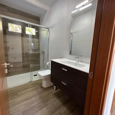 Casa Isidro בית נופש *